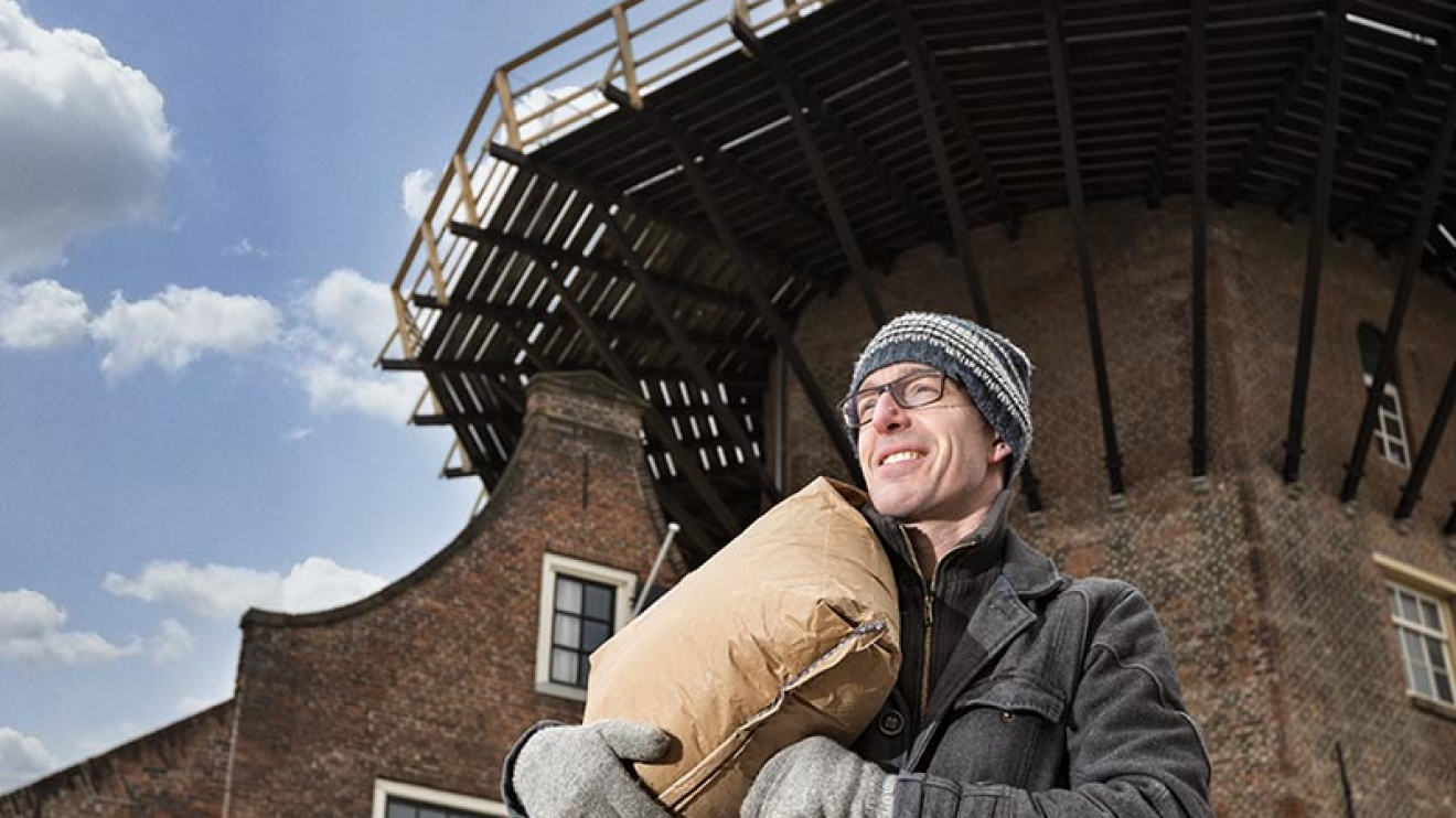 Gaston Badoux voor molen De Roos in Delft