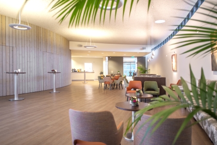 Iepenhof ontvangst en koffiekamer