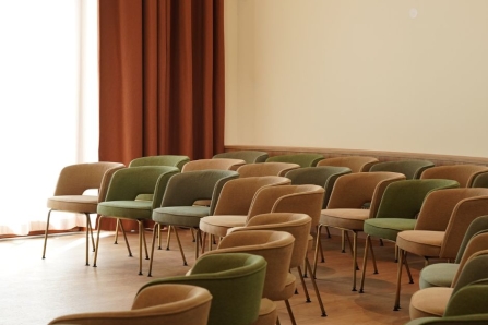 Kleine aula Iepenhof