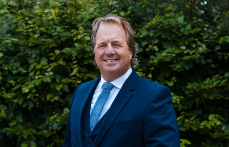 Uitvaartverzorger John