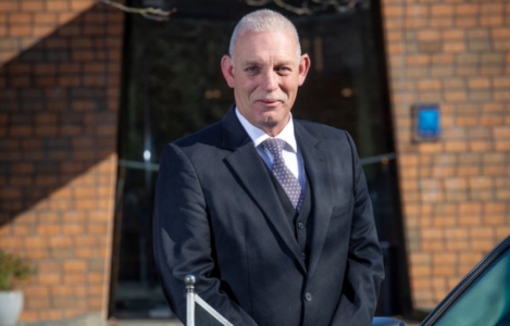 Rouwautochauffer Danny van Vliet