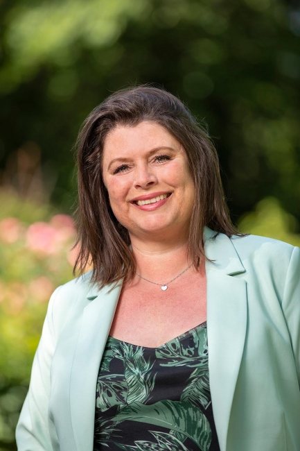 Nadege Waldekker Uitvaartconsulent De Laatste Eer