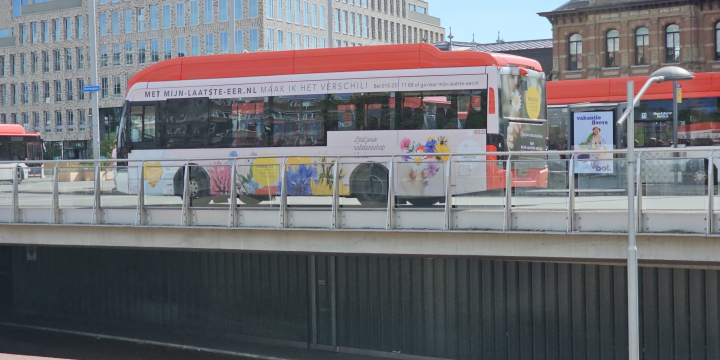 Mijn laatste eer campagne bus